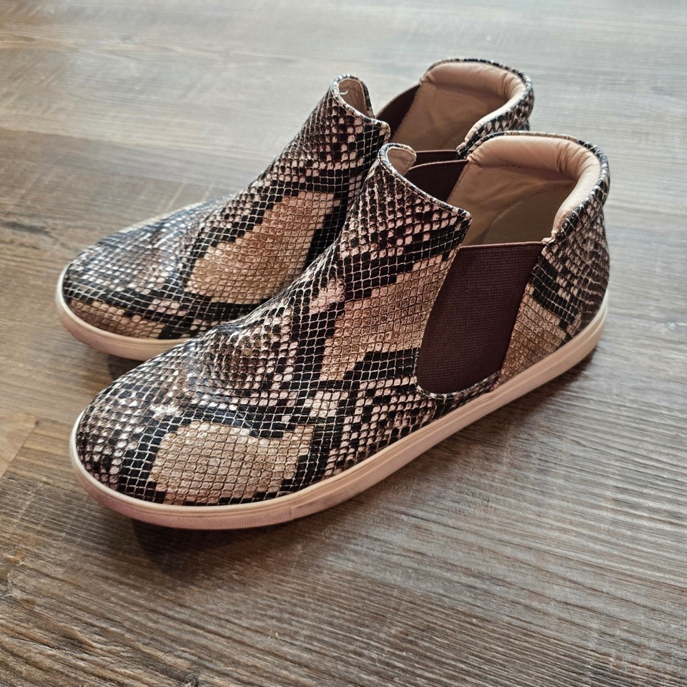 Coconuts by Matisse Womens Snakeskin Print‎ Slip On Sneakers Brown Tan Size 9.5